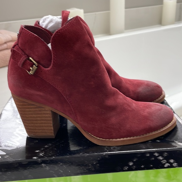Sam Edelman Spiced Red Suede Bootie - Picture 3 of 9